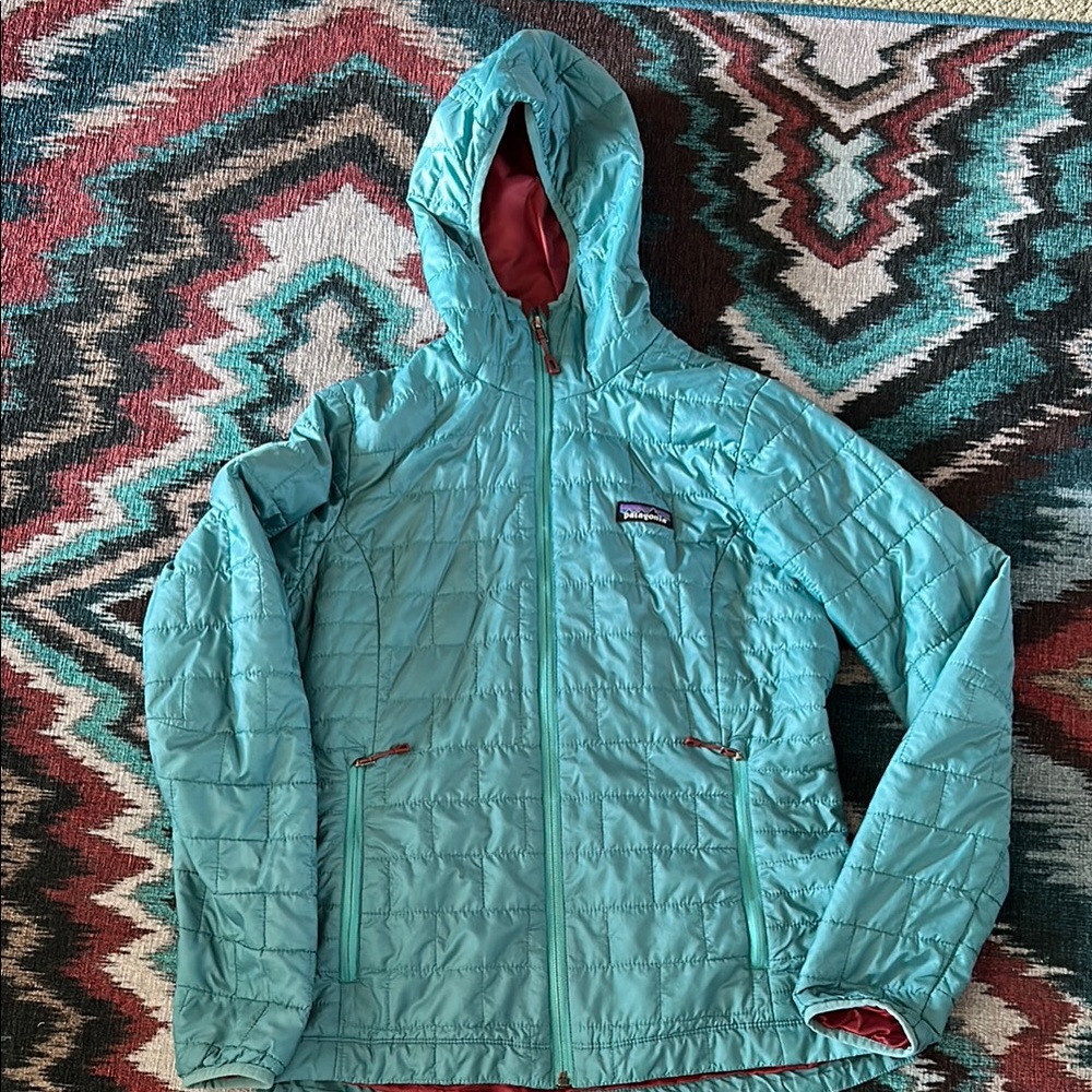 Patagonia Women's Blue Quilted Jacket